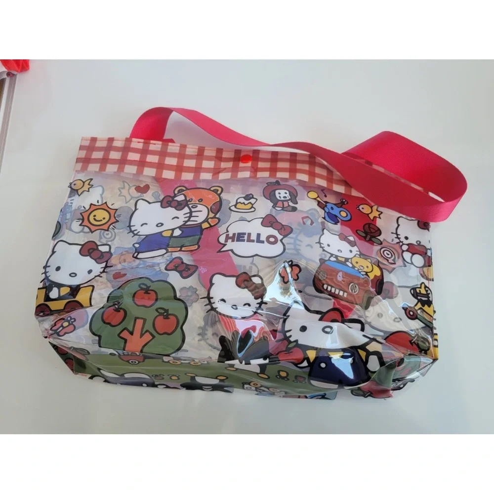 Cute Hello Kitty bag super‎ cute, stylish and fun great for all occasions, Mod
